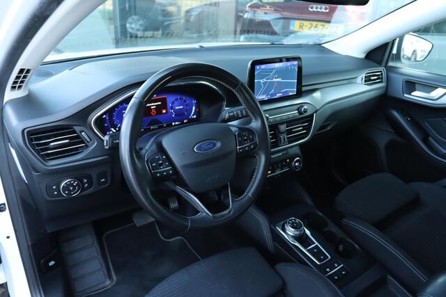 Ford FOCUS WAGON 1.0 E.B. AUTOMAAT TITANIUM X ELEK. TREKHAAK | LED | CAMERA | CARPLAY | KEY-LESS