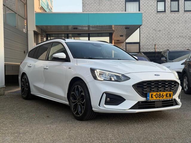 Ford FOCUS Wagon 1.5 EcoB. ST L. XBns