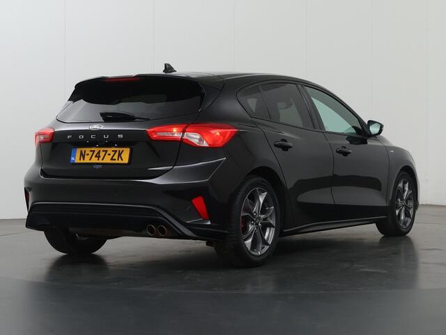 Ford FOCUS 1.5 EcoBoost ST Line X Business | Winterpakket | Cruise Control Adaptief | Parkeercamera | Climate Control |