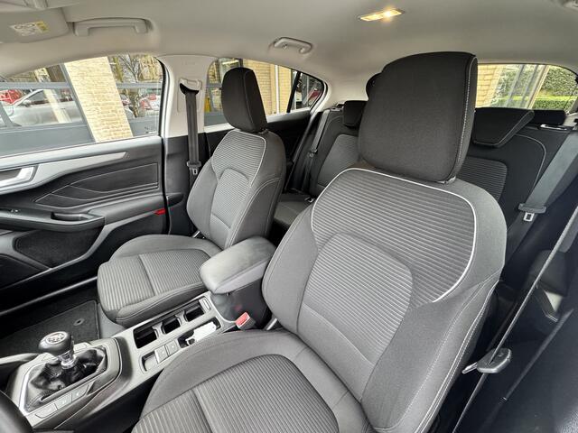 Ford FOCUS 1.0 EcoBoost Hybrid Titanium Climate Control Camera Carplay