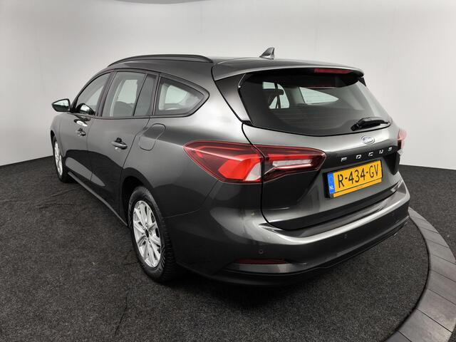 Ford FOCUS Wagon 1.0 EcoBoost Hybrid Connected | Parkeersensoren | Airco | Cruise control | Lichtmetaal | Applecarplay AndroidAuto |