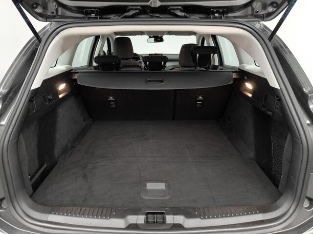 Ford FOCUS Wagon 1.0 EcoBoost Hybrid Connected | Parkeersensoren | Airco | Cruise control | Lichtmetaal | Applecarplay AndroidAuto |