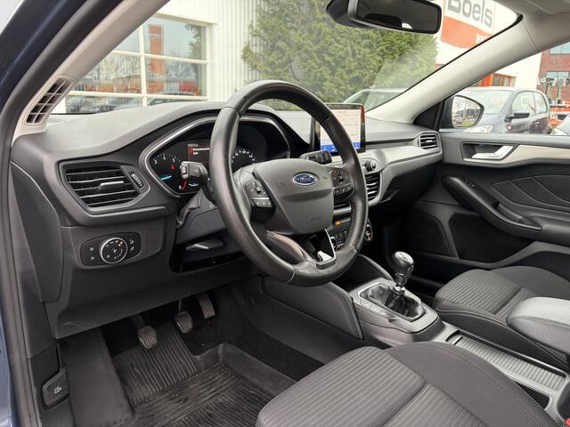 Ford FOCUS Wagon 1.0 EcoBoost Hybrid ST Line Business Camera, Stoelvrw., Trekhaak, Rijklaar met beurt & garantie!