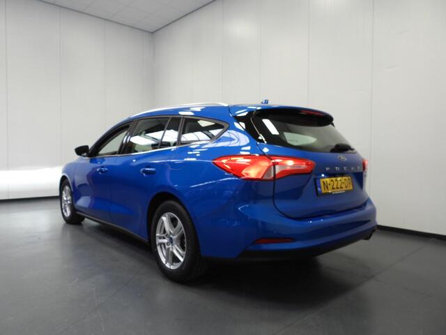 Ford FOCUS Wagon 1.0 EcoBoost Trend Business NAVI/WINTERPACK/LED/AGR/ADAPT.CRUISE/16"LMV!