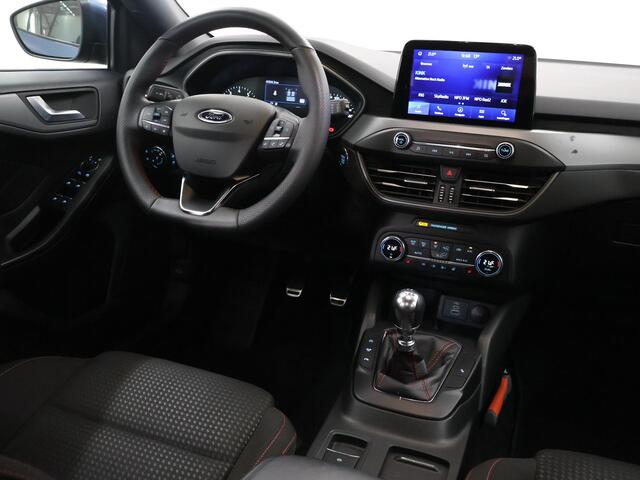 Ford FOCUS Ford 1.0 EcoBoost Hybrid ST Line Style | Winterpakket | Parkeercamera | Cruise Control | Navigatie | Achterspoiler |