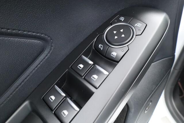 Ford FOCUS Wagon 1.0 EcoBoost ST Line | Winter Pack | Cruise Control | All Season | B&O | Apple CarPlay | Hill Hold | 17''