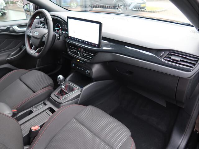 Ford FOCUS Wagon 1.0 125pk ST Line | Keyless Start | Winterpack | B&O Audio |