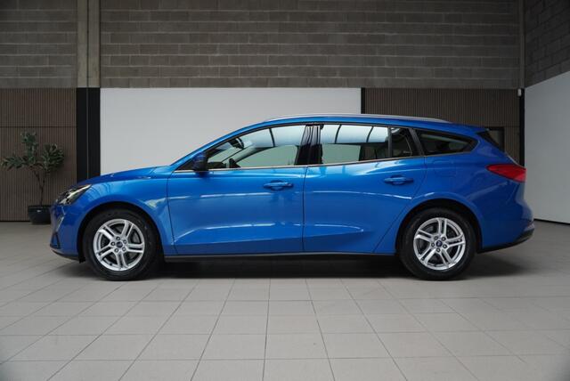 Ford FOCUS Wagon 1.0 EBH Tr Ed. bns