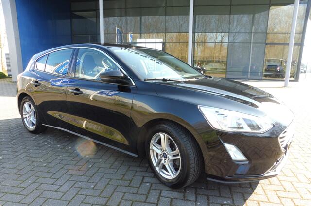 Ford FOCUS 125pk Titanium Business Navigatie Pdc Winter Pack Ecc