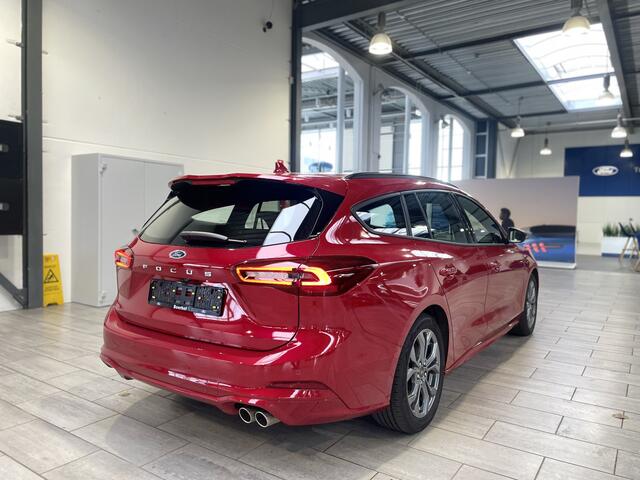 Ford FOCUS Wagon ST-Line X EcoBoost Hybrid 155 pk | Winter Pack | Camera | AGR | B&O | El. a. klep | Keyless entry | garantie tm 09-2029
