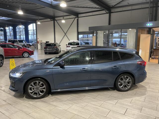 Ford FOCUS Wagon Ecoboost Hybrid 155 pk ST-line | Winter Pack | LED | Camera | Adapt. Cruise | Apple Carplay draadloos