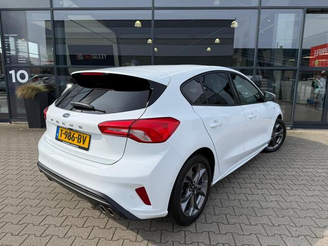Ford FOCUS 1.0 EcoBoost Hybrid ST Line X *Stoelverwarming*