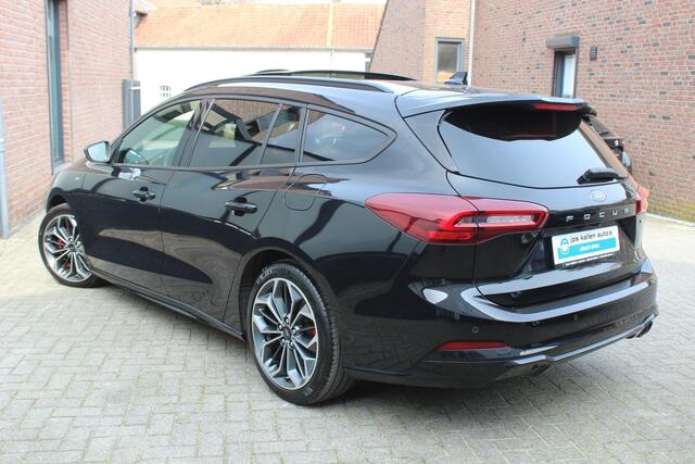 Ford FOCUS Wagon 1.0 EcoBoost Hybrid ST Line X Driver Ass Pack, Winter Pack, Elek Trekhaak, 18", Panoramadak, Lederen bekleding