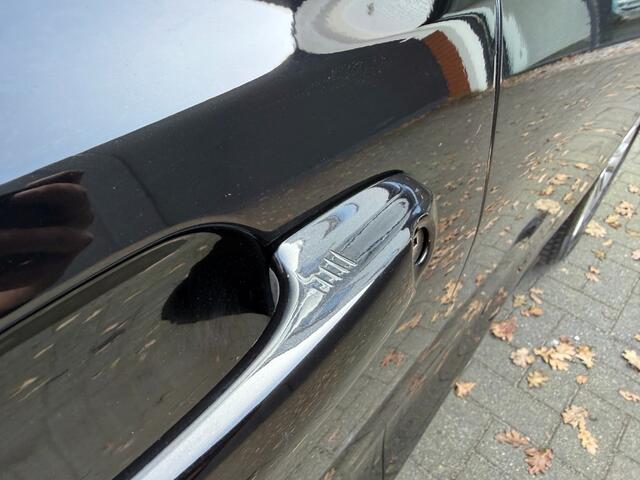 Ford FOCUS 1.0 EcoB. Hybrid Titanium,Pano,B/O,Digi Displ.,Navi,Clima,Camera,Lane Ass.,