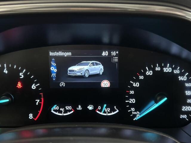 Ford FOCUS Wagon 1.0 EcoBoost Titanium Business | Panoramadak | Navi |