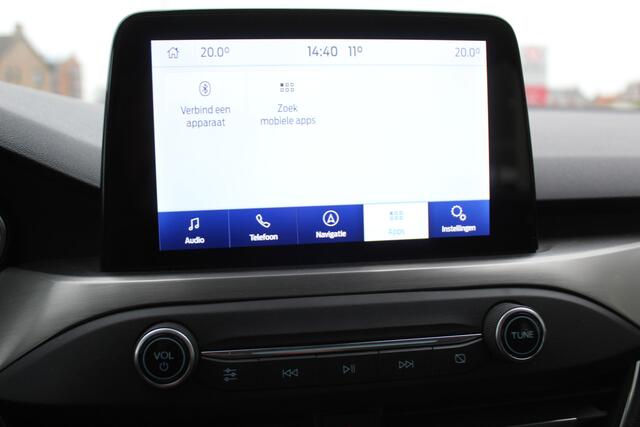 Ford FOCUS Wagon 1.0-125pk EcoBoost Mild-hybrid Titanium. Mooie, ruime, luxe en comfortabele Ford Focus wagon. Volautm. airco dual, camera, easy entry/easy go, stoel-, stuur- en voorraamverw., cruise control, Isofix, side- en lane assist, parkeersensoren v+a, LM wie