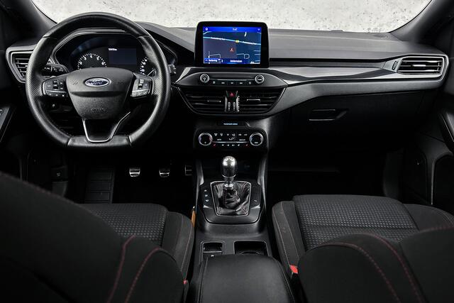 Ford FOCUS Wagon 1.0 EcoBoost ST Line X | Stoelverwarming | LED koplampen | Navigatie