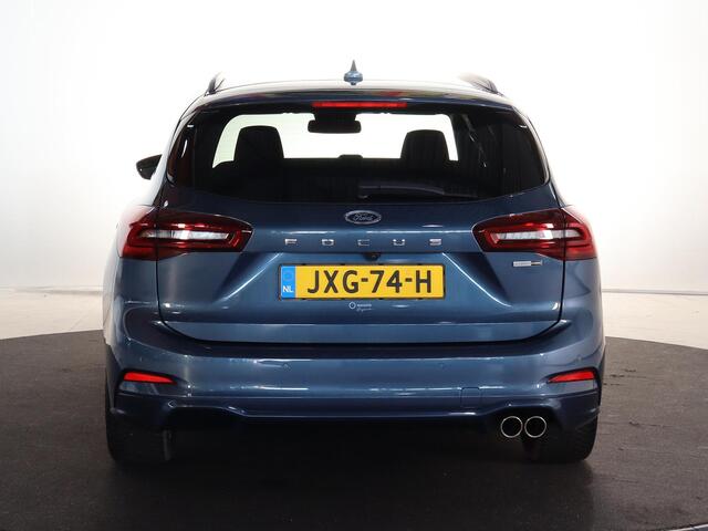 Ford FOCUS Wagon 1.0 EcoBoost Hybrid ST Line X | Elekt. Wegklapbare Trekhaak | Winterpakket | Cruise Control Adaptief | Parkeercamera | Head-Up | Navigatie |