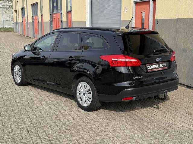 Ford FOCUS Wagon 1.0 Titanium, Trekhaak, Nieuwe DistributieRiem