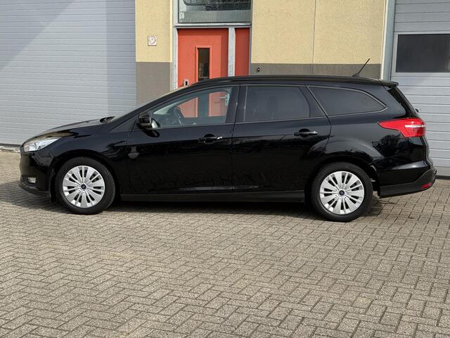 Ford FOCUS Wagon 1.0 Titanium, Trekhaak, Nieuwe DistributieRiem