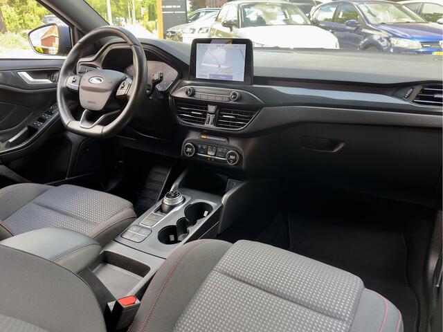 Ford FOCUS Wagon 1.5 AUT8 ST-LINE 150PK EcoBoost NAVI AIRCO PARK-ASSIST LED LMV PDC