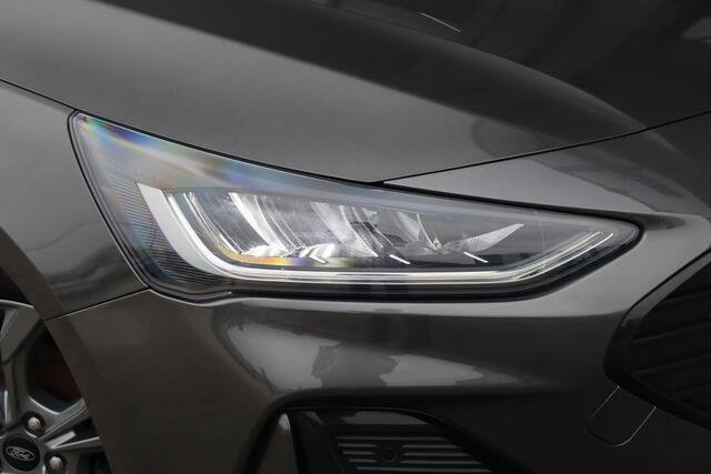 Ford FOCUS Wagon 1.0 EcoBoost Hybrid ST Line | ACC | Camera | Winter Pack |