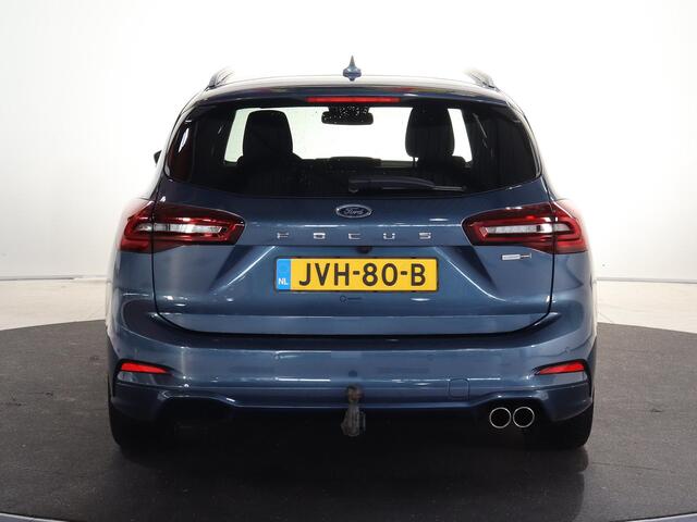 Ford FOCUS Wagon 1.0 EcoBoost Hybrid ST Line X | Elekt. Wegklapbare Trekhaak | Winterpakket | Cruise Control Adaptief | Parkeercamera | Head-Up | Navigatie |