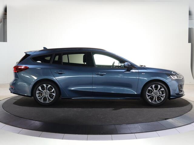 Ford FOCUS Wagon 1.0 EcoBoost Hybrid ST Line X | Elekt. Wegklapbare Trekhaak | Winterpakket | Cruise Control Adaptief | Parkeercamera | Head-Up | Navigatie |