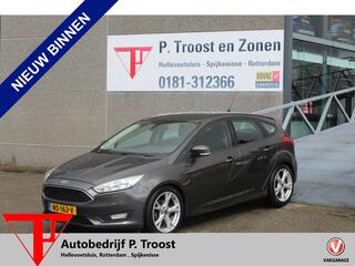 ford-focus-1.0-lease-edition-cruise