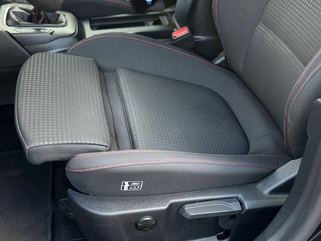 Ford FOCUS Wagon Hybrid 125pk ST Line | Winter Pack | Adap. Cruise | AGR stoel | Camera |