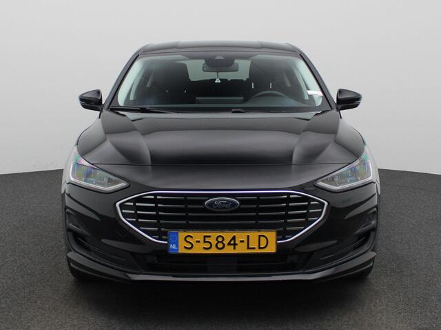 Ford FOCUS 1.0 EcoBoost Hybrid Titanium | Climate Control / ECC | Licht metalen velgen 16 inch | Cruise control | Navigatie | LED koplampen | Park Distance Control voor en achter |