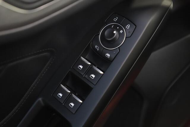 Ford FOCUS Wagon 1.0 EcoBoost Hybrid Titanium X Navigatie Achteruitrijcamera Winter Pakket Stuur & Stoelverwarming Carplay Android Cruise Control