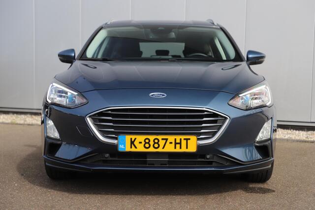 Ford FOCUS Wagon 1.0 EcoBoost Hybrid Titanium X Business Trekhaak Navigatie Achteruitrijcamera Winter Pakket Stuur & Stoelverwarming Carplay Android Cruise Control