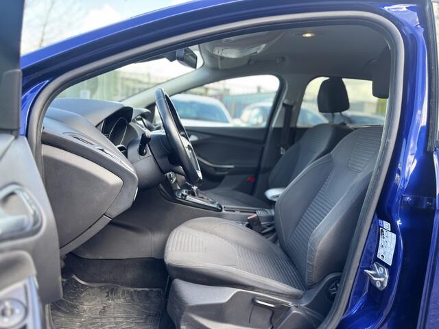 Ford FOCUS Wagon 1.0 Titanium CLIMA!NAVI!