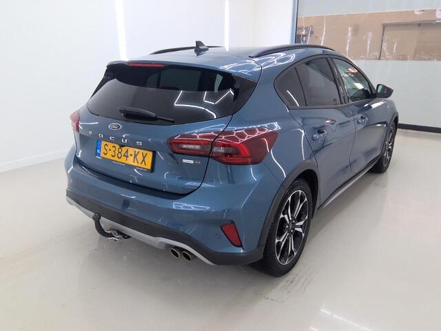 Ford FOCUS 155pk Active X Automaat Trekhaak Camera Winter Parking Dodehoek Adap Cruise B&O Navi Privacy glass 5drs