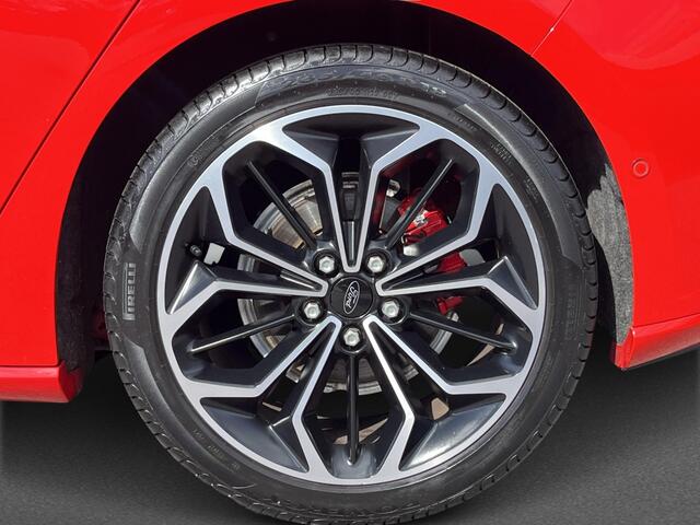 Ford FOCUS 1.0 EcoBoost ST Line Business