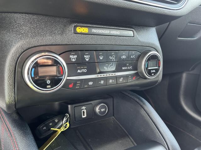 Ford FOCUS 1.0 EcoBoost ST Line Business