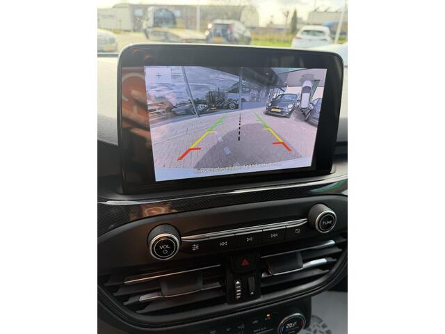 Ford FOCUS Wagon 1.5 EcoBoost ST Line X Business PANORAMADAK| NAVIGATIE| CAMERA| AIRCO/ECC| CRUISECONTROL| PARKEERSENSOREN| KEY-LESS| LM-VELGEN