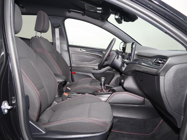 Ford FOCUS Wagon 1.0 EcoBoost Hybrid ST Line X | Elekt. Wegklapbare Trekhaak | Winterpakket | Cruise Control Adaptief | Parkeercamera | Head-Up | Navigatie |