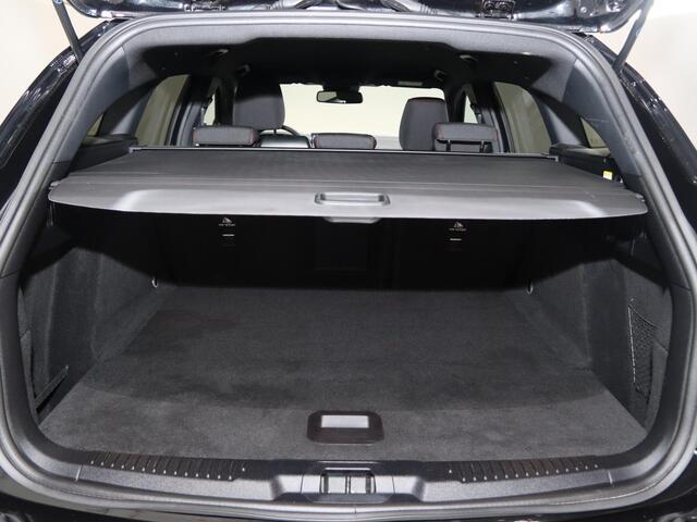 Ford FOCUS Wagon 1.0 EcoBoost Hybrid ST Line X | Elekt. Wegklapbare Trekhaak | Winterpakket | Cruise Control Adaptief | Parkeercamera | Head-Up | Navigatie |