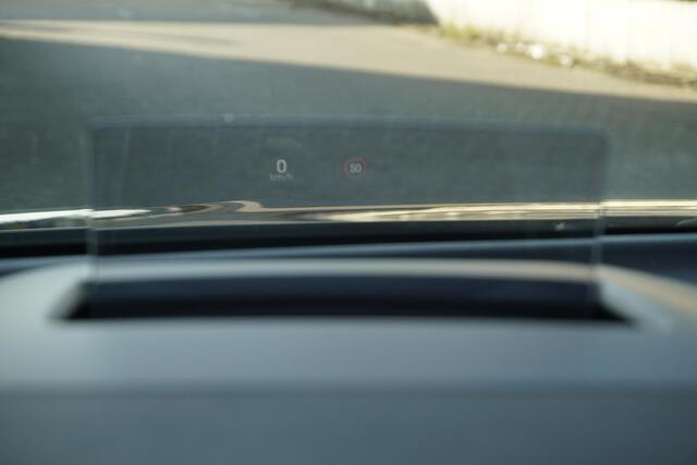 Ford FOCUS Wagon 1.0 EcoB.125PK Titanium X Business/Panodak/ E36.000,-- nieuwprijs/Zeldzaam compleet!!