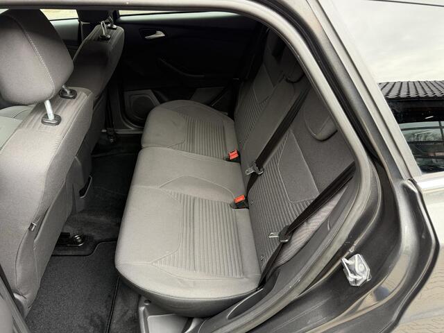 Ford FOCUS Wagon 1.0 125pk Titanium Stoelverw. Carplay, 1e Eig. Garantie