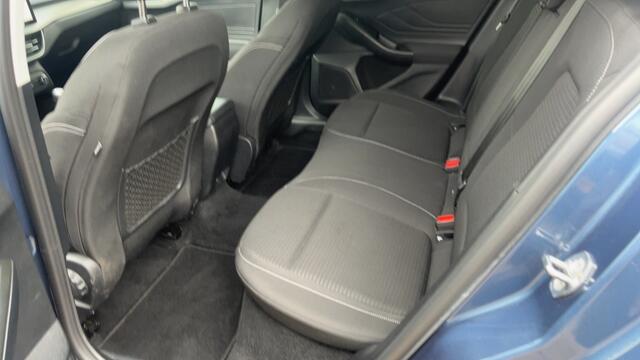 Ford FOCUS Wagon 1.0 EBH Hybride Titanium