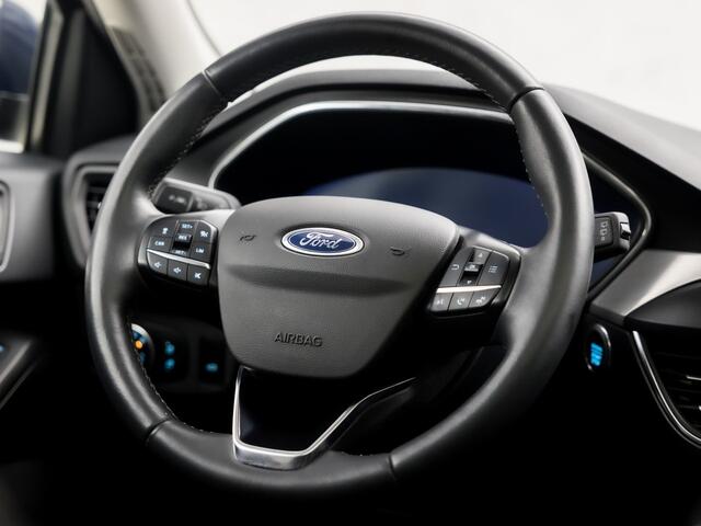 Ford FOCUS Wagon 1.0 EcoBoost Titanium X (PANORAMADAK, VIRTUAL COCKPIT, APPLE CARPLAY, STUUR/STOELVERWARMING, SPORTSTOELEN, CAMERA, GETINT GLAS, ADAPTIVE CRUISE, NIEUWE APK, NIEUWSTAAT)