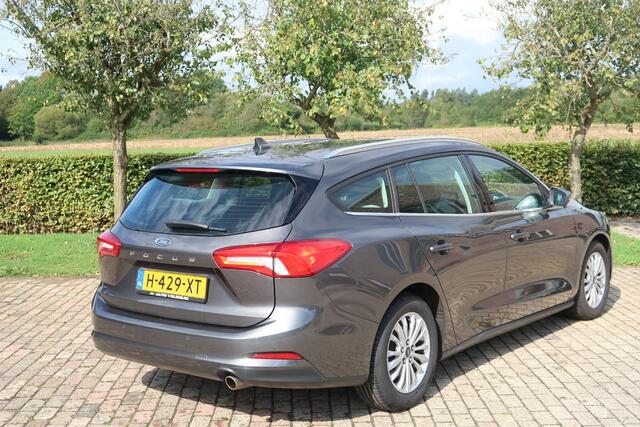 Ford FOCUS Wagon 1.0 EcoBoost Titanium Business