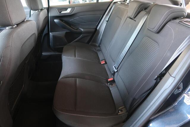 Ford FOCUS Wagon 1.0 EcoBoost Titanium Business