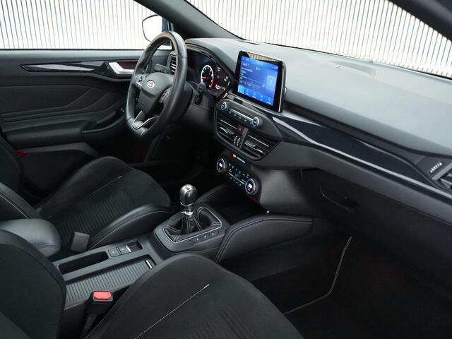 Ford FOCUS ST-3 2.3 280pk PERFORMANCE PACK |Milltek|19" Sparco|Maxton|sper diff|launch control|pano|B&O|Apple Carplay|winterpack|adaptive cruise|LED-koplampen|parkeercamera|