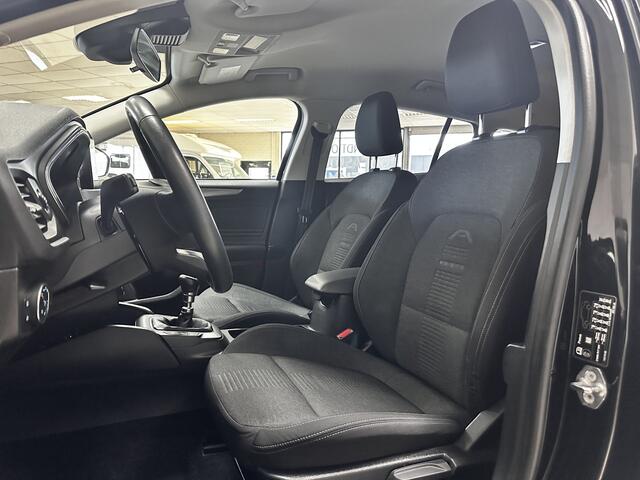 Ford FOCUS Wagon 1.0 EcoBoost Active/ Stoel + Stuurverw./ LED Koplampen/ Stoel + Stuurverw/ Keyless-GO/ Voorruitverw./ 17'' LMV/ Apple + Android/ PDC V+A/ Extra getint glas/ DAB+/ Navi/ Cruise/ Bluetooth/ Multi. LEDER. Stuur.