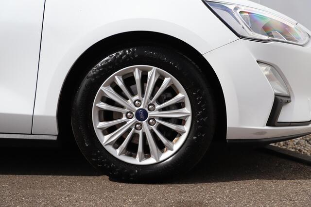 Ford FOCUS 1.0 EcoBoost Titanium Business Automaat Navigatie Carplay Android Parkeersensor 15 inch LMV