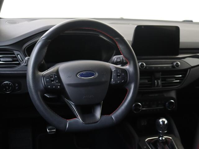 Ford FOCUS 1.0 EcoBoost Hybrid ST Line X Business |
